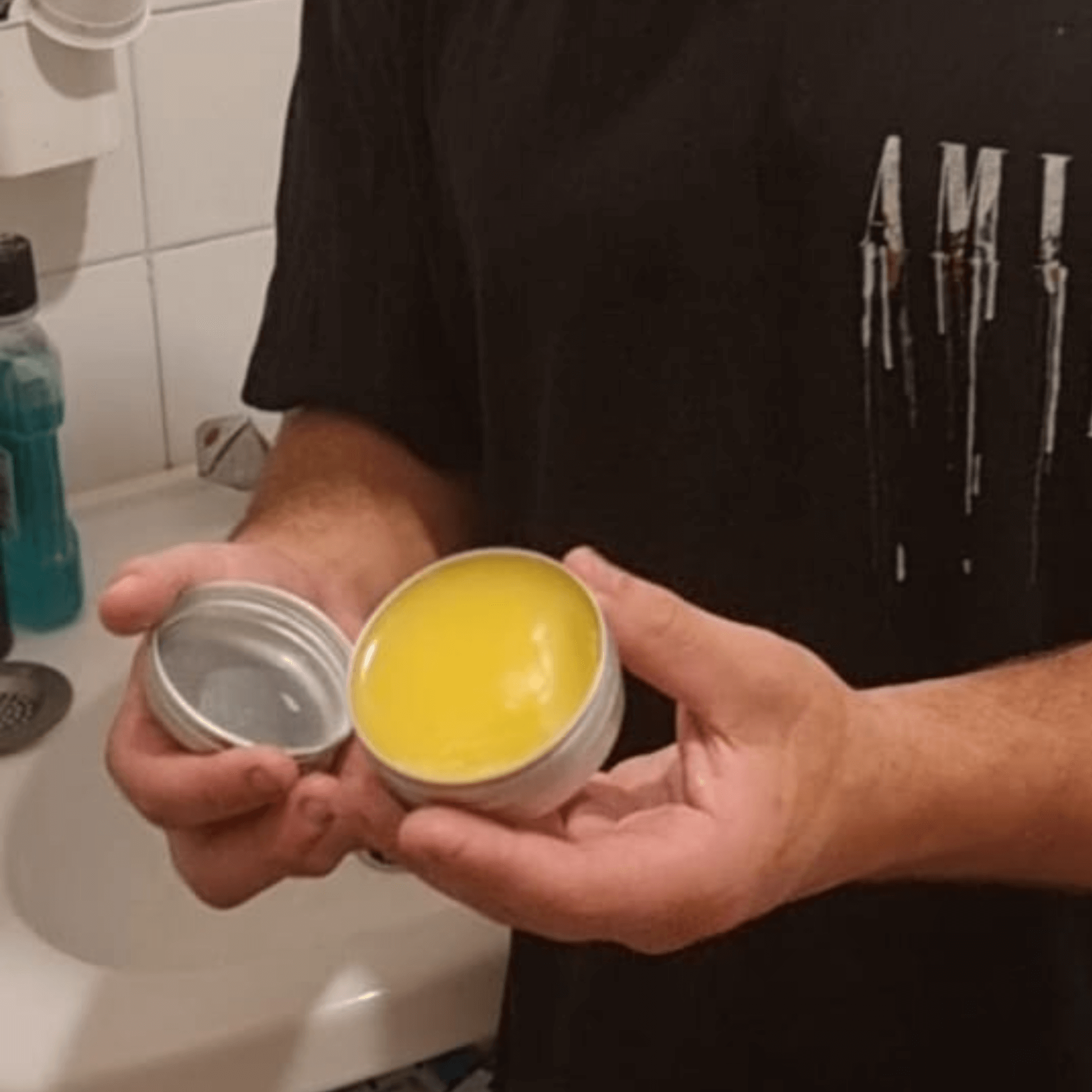 Barbe Impeccable Réalisée : Kit Barbe Complet Homme